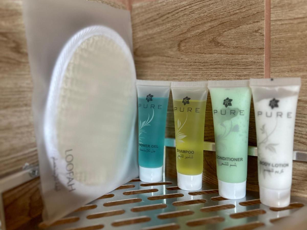 ホテル Deadsea Octagon マダバ エクステリア 写真
