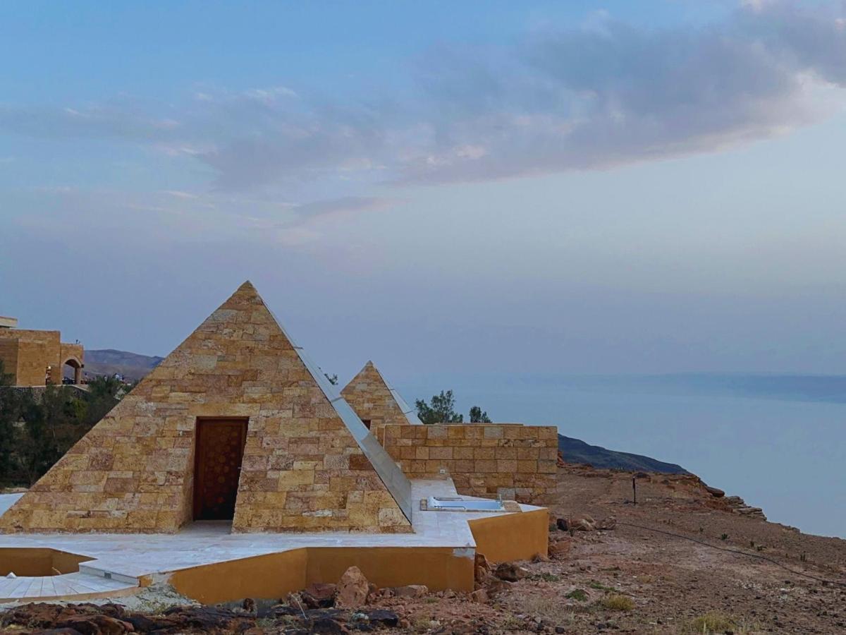 ホテル Deadsea Octagon マダバ エクステリア 写真