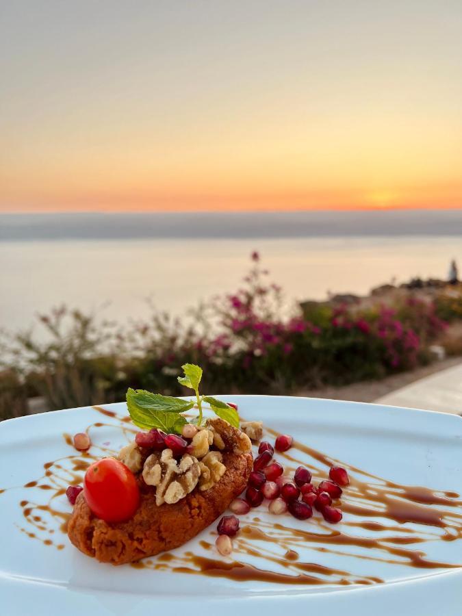 ホテル Deadsea Octagon マダバ エクステリア 写真